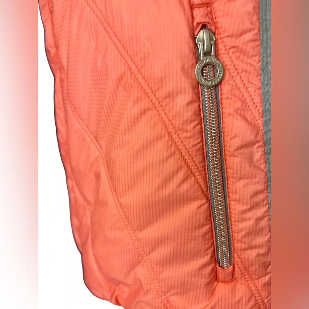 Calvin Klein Performance Jacket - Picture 12 of 14